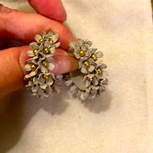 Resin flower hoop earring, light lavender shade